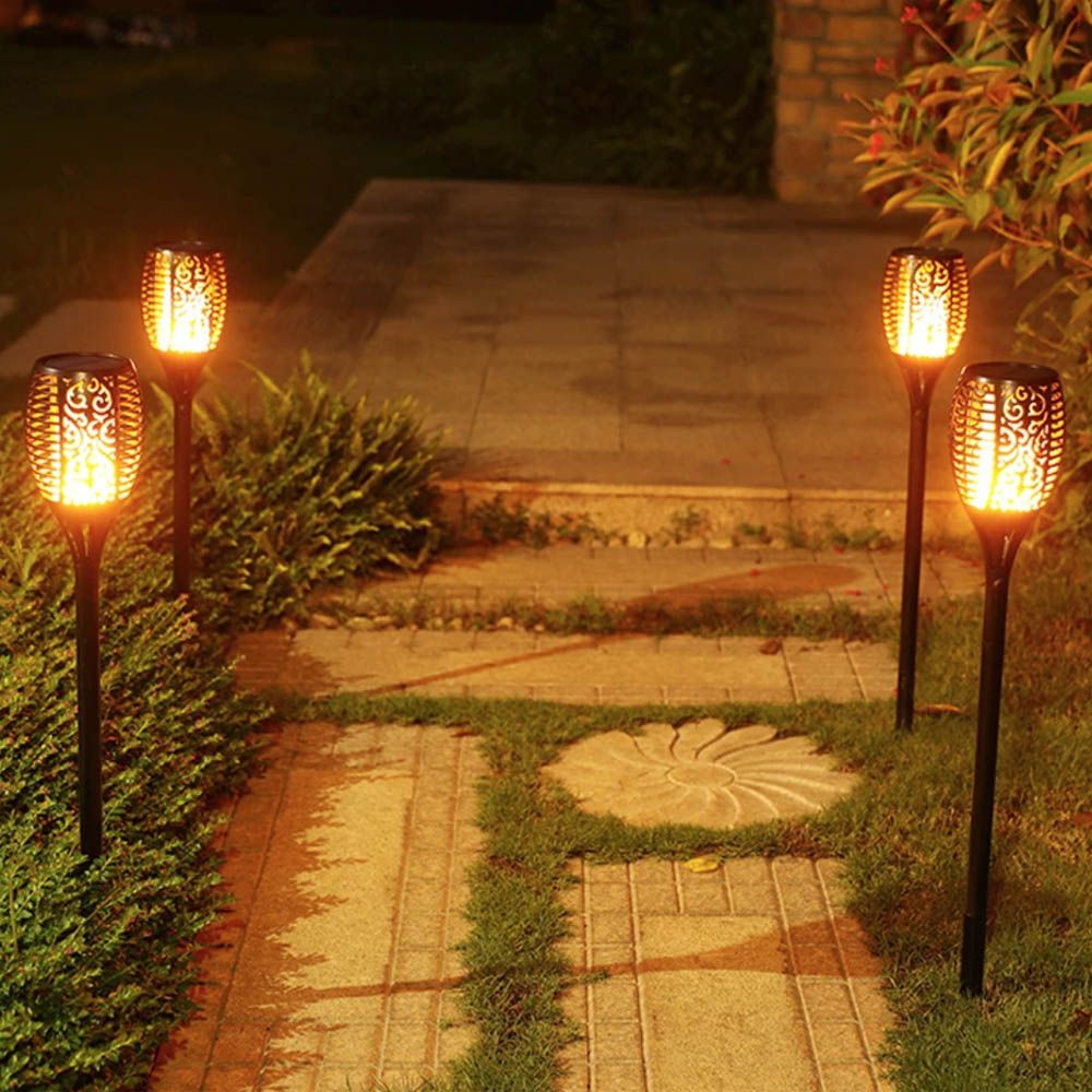 Napelemes földbe szúrható Lángot imitáló LED fáklya 60cm - XF6006