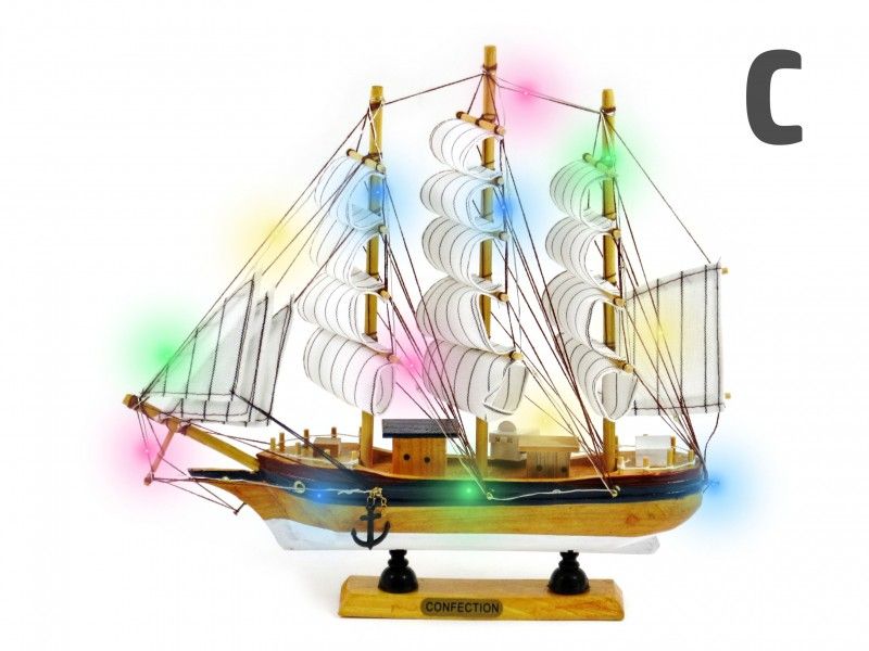 LEDes világító vitorlás hajó 29cm 03904 4féle - Dísz hajó